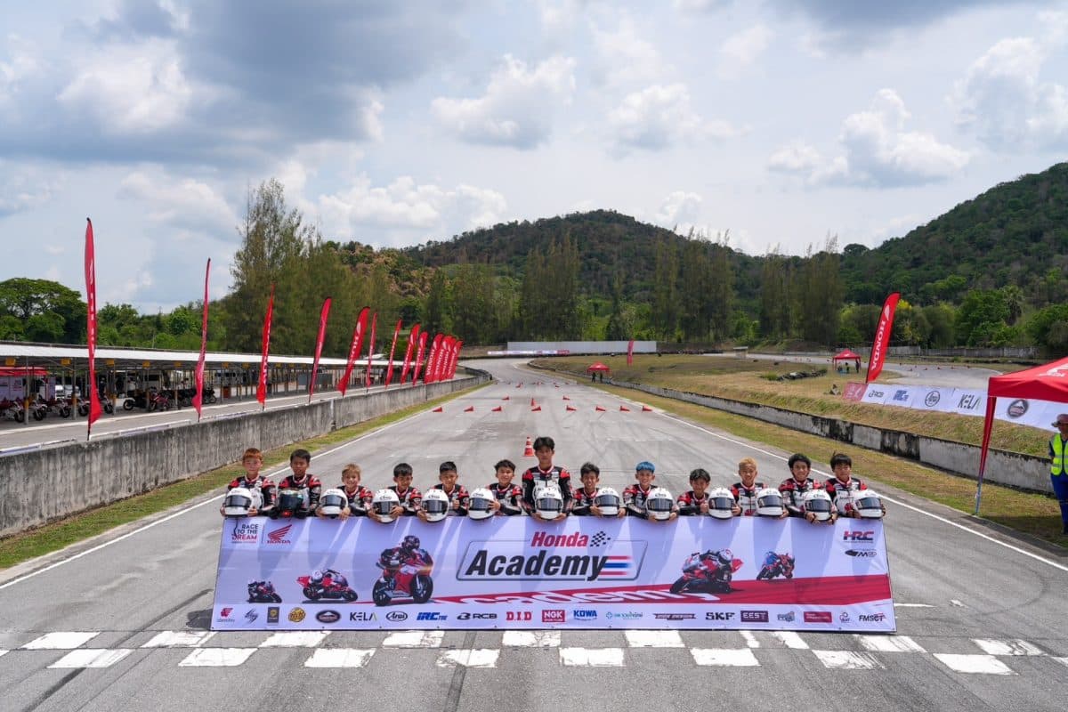 “Honda Academy Thailand 2025” เปิดฤดูกาล บิดล่าฝัน ปูทางสู่การแข่งขันในเวทีระดับโลก