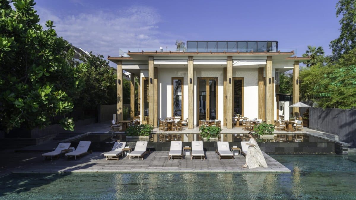 “ซันคิส ซัมเมอร์ บลิส” ชวนคุณพักผ่อนในพูลสวีตสุดหรู พร้อมความเป็นเลิศด้านการให้บริการ กับรางวัล Traveler’s Choice Best of The Best 5 ปีซ้อน ณ โรงแรมเคปนิทรา หัวหิน