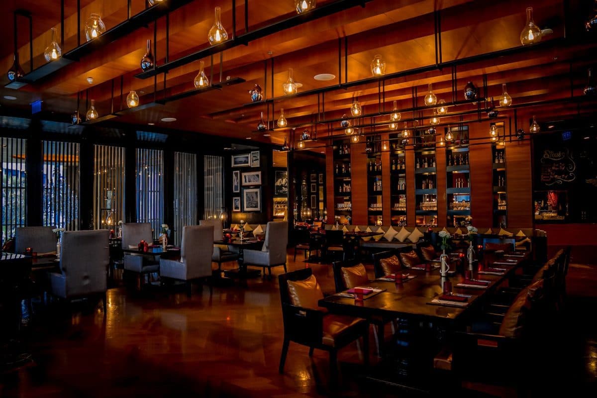 The District Grill Room & Bar จับมือ Lady Butcher เปิดประสบการณ์อาหารสุดเอ็กซ์คลูซีฟ