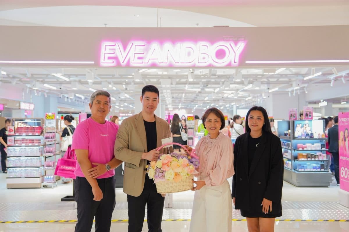 พาราไดซ์ พาร์ค ยกบิวตี้สโตร์มัลติแบรนด์ชั้นนำของไทย EVEANDBOY เปิดสาขาใหม่ พร้อมให้ตัวแม่ช้อปบิวตี้ไอเทมสุดคุ้มแล้ววันนี้