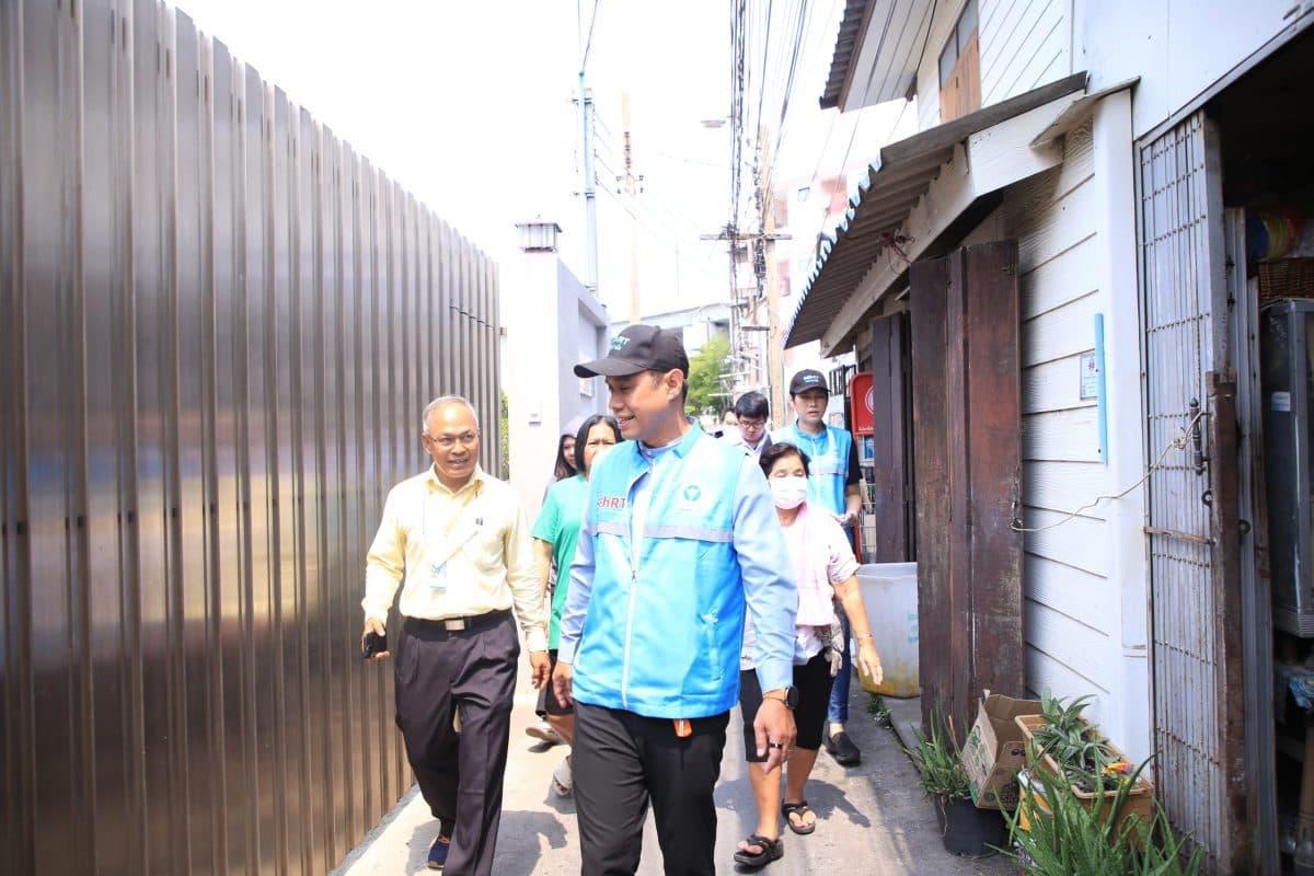 กรมอนามัย นำทีม SEhRT ลงพื้นที่เยียวยาประชาชน เขตจตุจักร กรุงเทพมหานคร