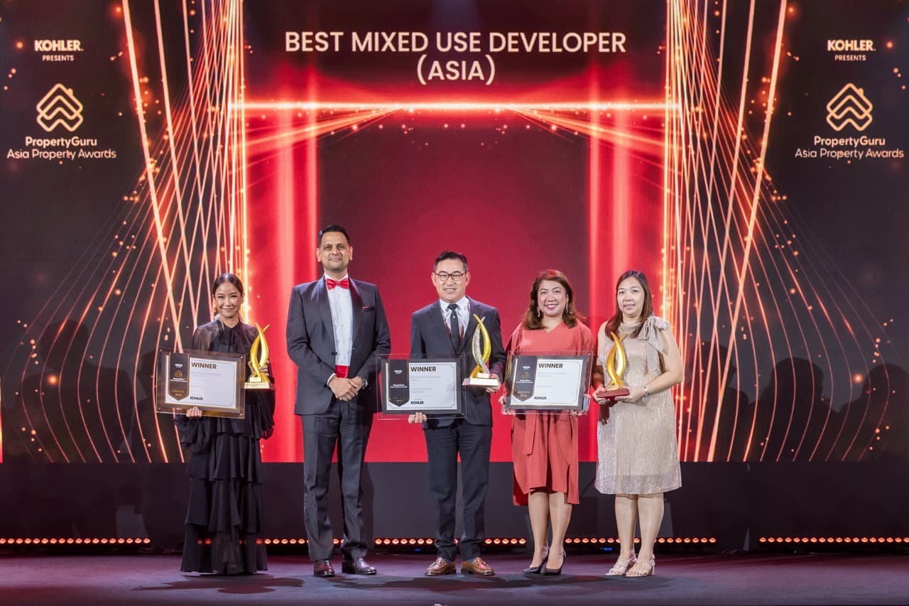 มอนท์เอซัวร์ สร้างชื่อเสียงระดับโลกคว้ารางวัล “Best Mix Used Developer” จากเวที PropertyGuru Asia Property Awards 2023 ตอกย้ำการเป็น “The Ultimate Beachfront Community in Thailand and Asia”