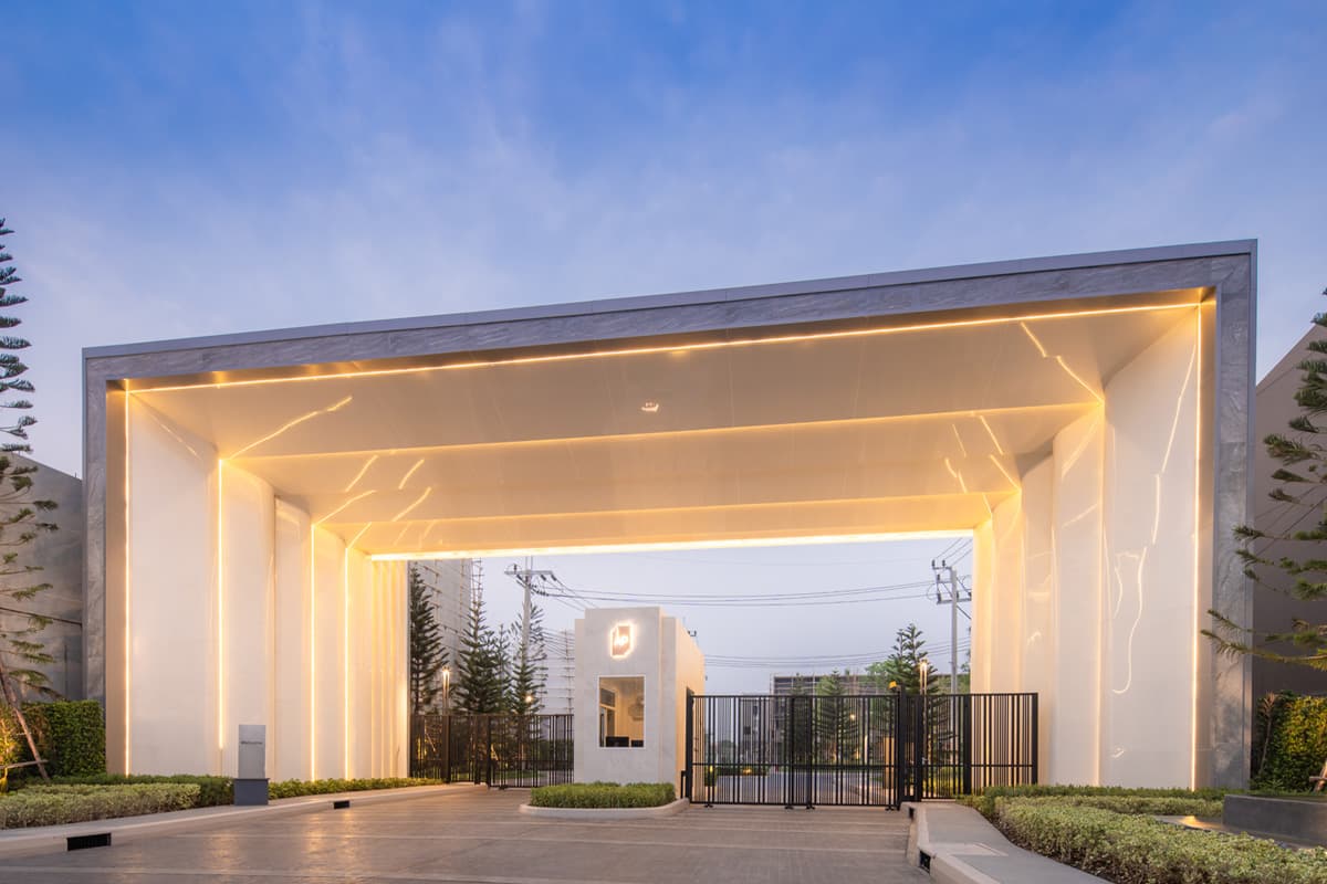 บ้านกลางเมือง บางนา - วงแหวน (Baan Klang Muang Bangna - Wongwaen)