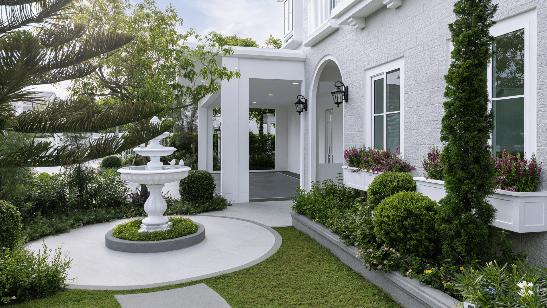 มัณฑนา สันทราย-เชียงใหม่ (MANTANA San Sai - Chiang Mai)