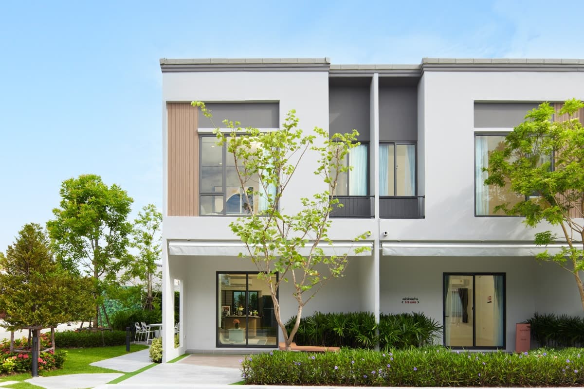 พลีโน่ สุขสวัสดิ์ - ประชาอุทิศ 76 (PLENO Suksawat - Pracha Uthit 76)