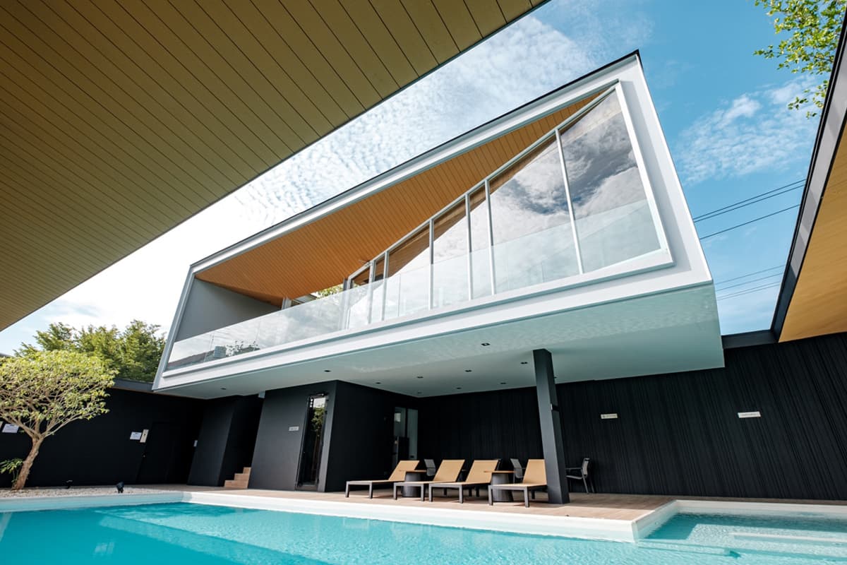 บ้านกลางเมือง ดิ อิดิชั่น สาทร - สุขสวัสดิ์ (Baan Klang Muang The Edition Sathorn - Suksawat)