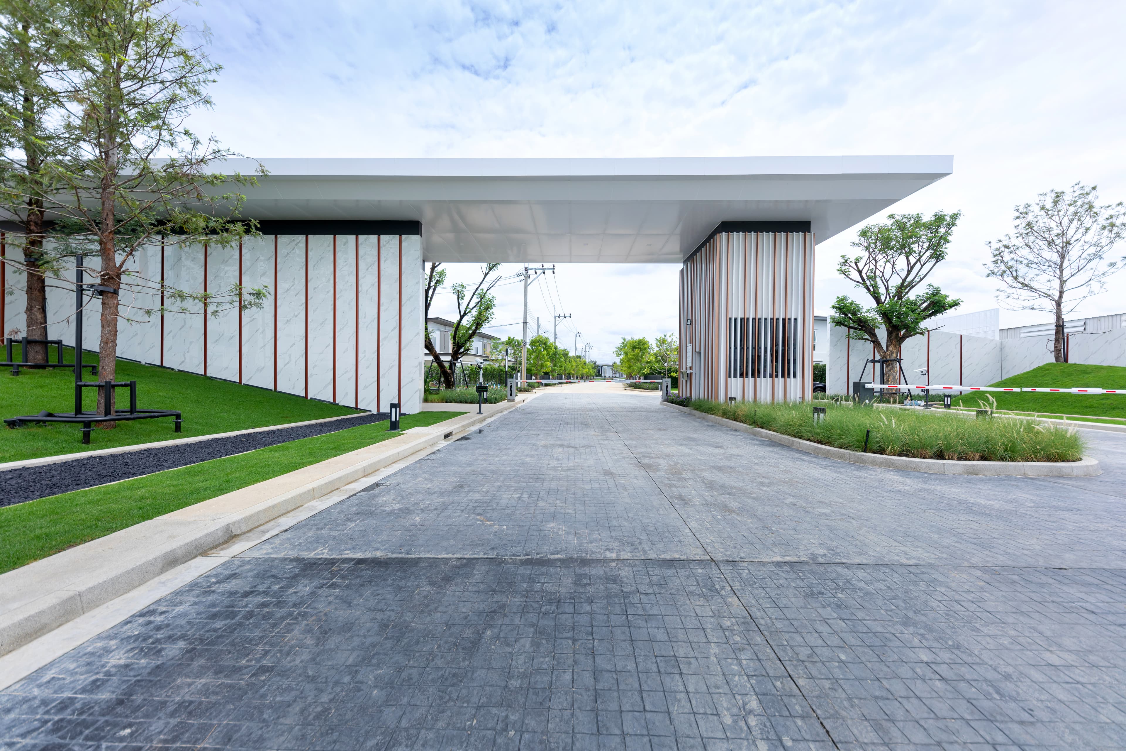 พฤกษ์ลดา ปิ่นเกล้า-ศาลายา (PRUEKLADA Pinklao-Salaya)