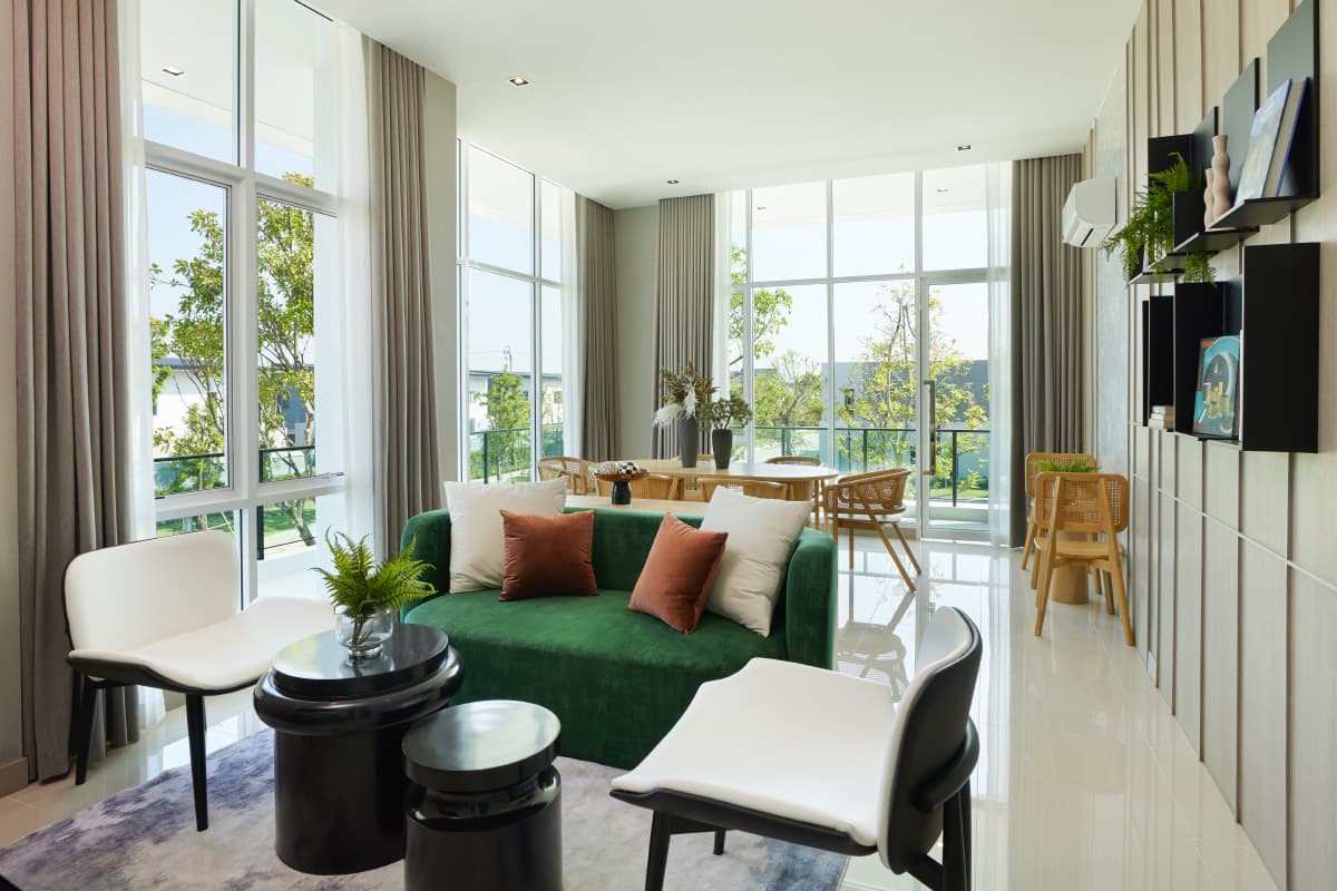 CENTRO พระราม 9 - มอเตอร์เวย์ 2 (เซนโทร พระราม 9 - มอเตอร์เวย์ 2)