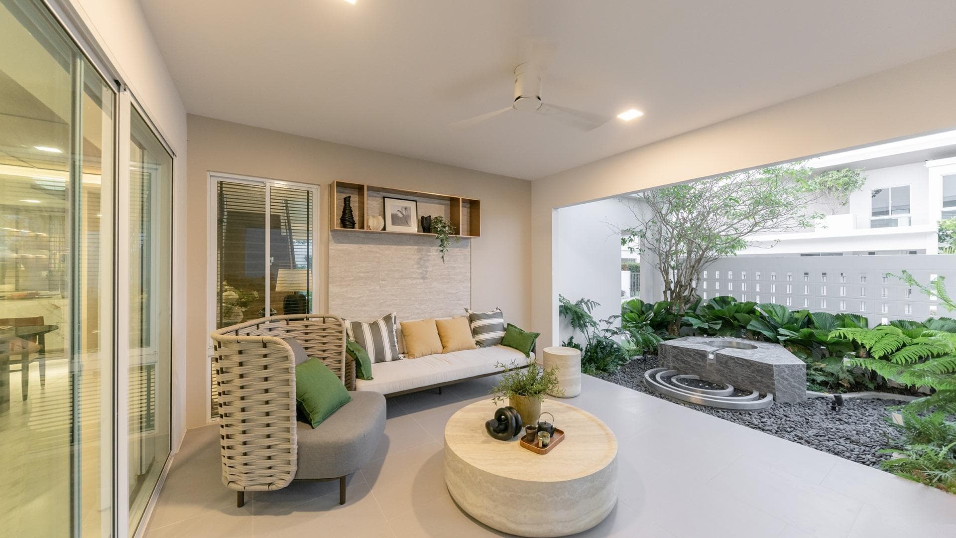 มัณฑนา 100+ พระราม 2 - บางขุนเทียน (MANTANA 100+ Rama 2 - Bang Khun Thian)