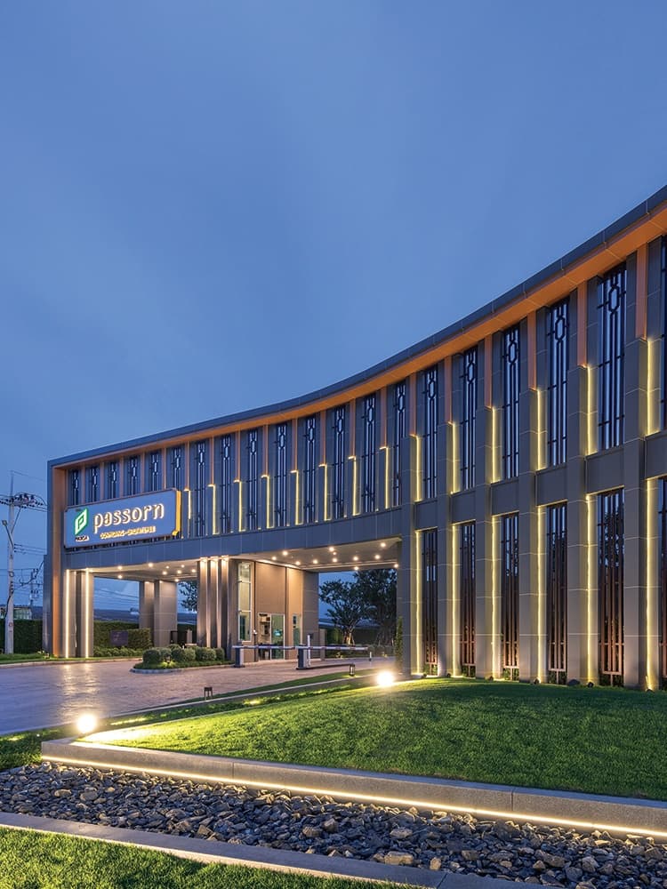 ภัสสร ดอนเมือง-ธูปะเตมีย์ (Passorn Donmuang-Dhupatemee)