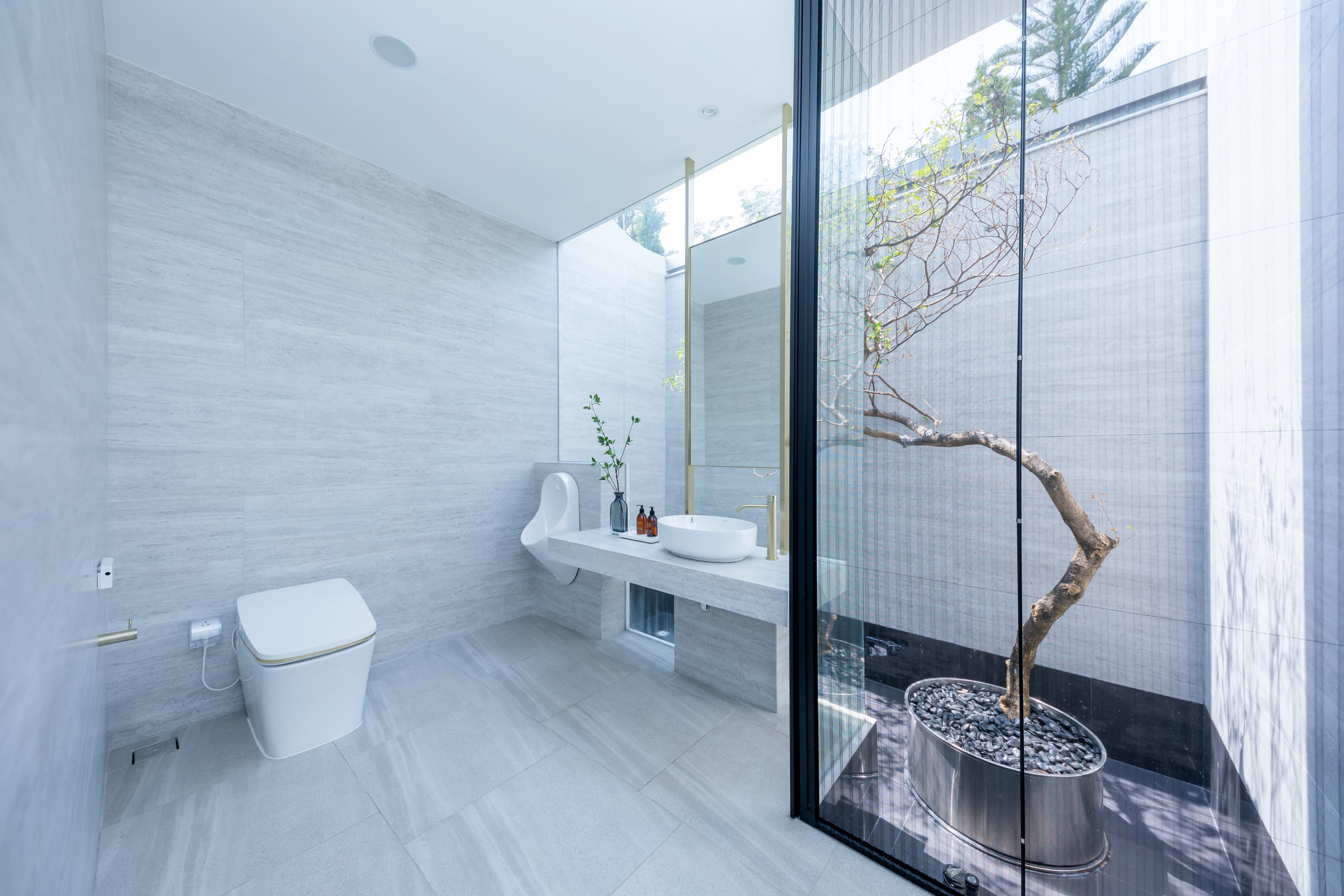 นันทวัน ปิ่นเกล้า - กาญจนา (NANTAWAN Pinklao - Kanchana)