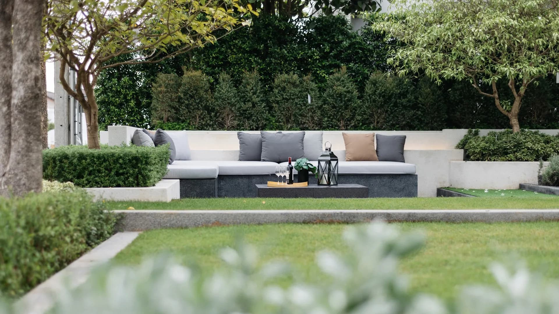 มัณฑนา 100+ กาญจนาฯ - บางบอน 5 (MANTANA 100+ Kanchana - Bangbon 5)