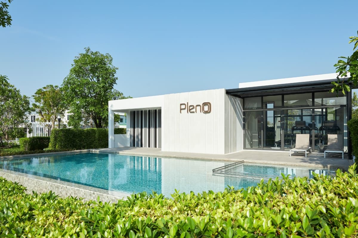 พลีโน่ ติวานนท์ (PLENO Tiwanon)