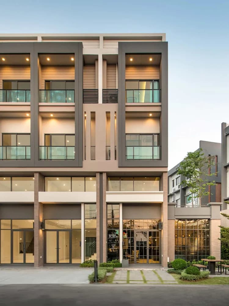 เวิร์คเพลส เพชรเกษม 81-2 (Workplace Phetkasem 81-2)