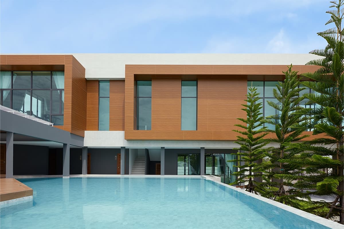 CENTRO บางนา (เซนโทร บางนา)