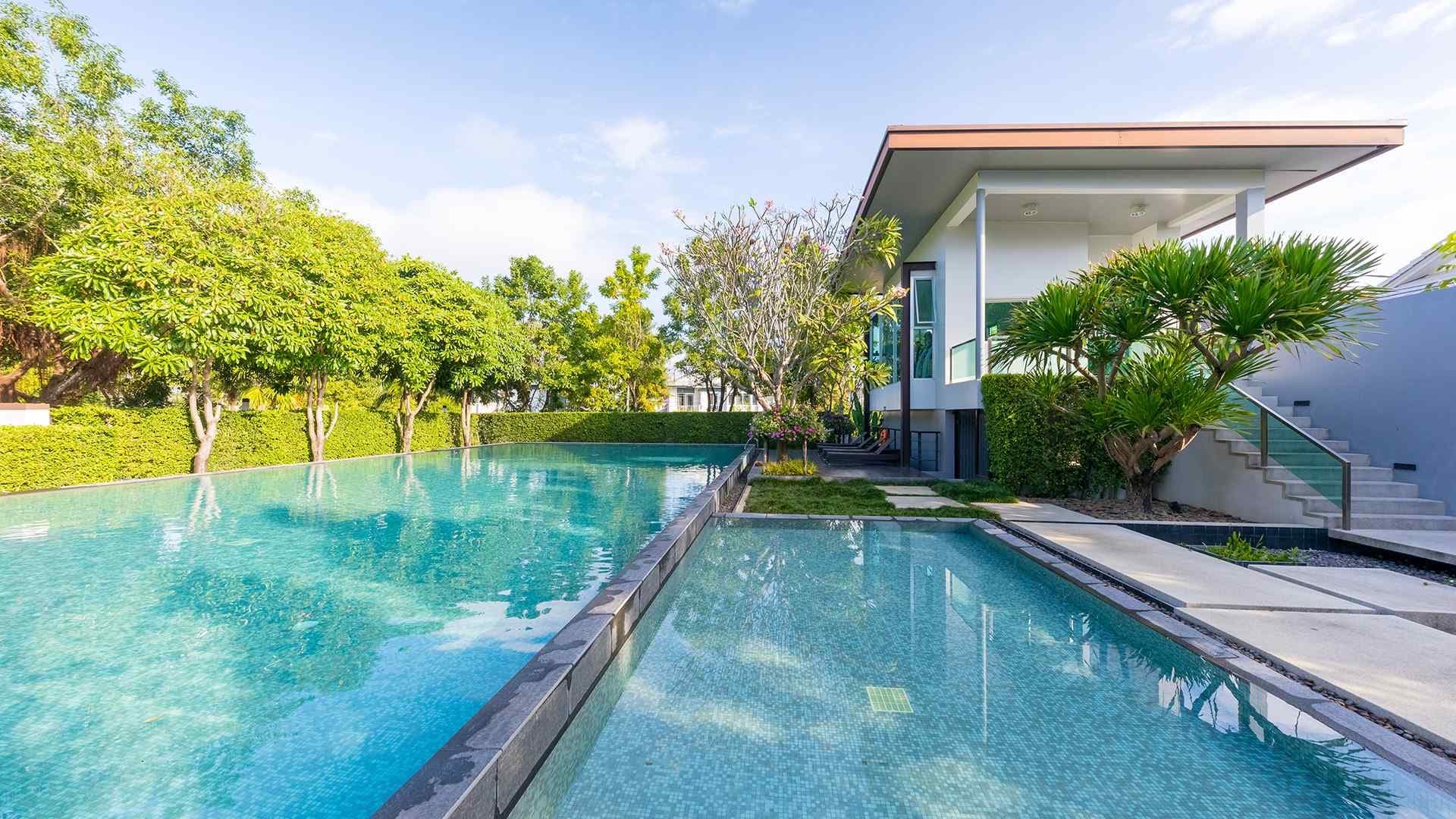 สีวลี สันกำแพง-เชียงใหม่ (Siwalee Sankampang-Chiang Mai)