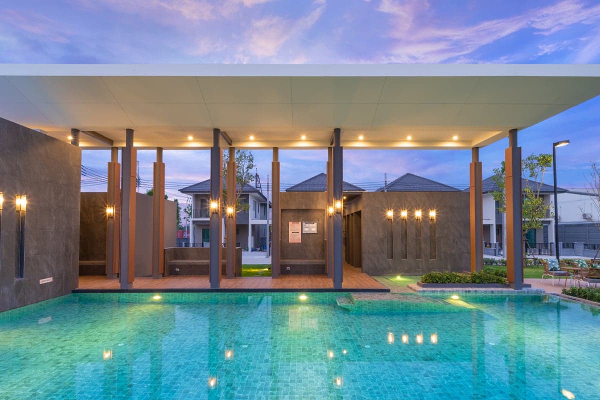 พลีโน่ สุขสวัสดิ์ - ประชาอุทิศ (PLENO Suksawat - Pracha Uthit)