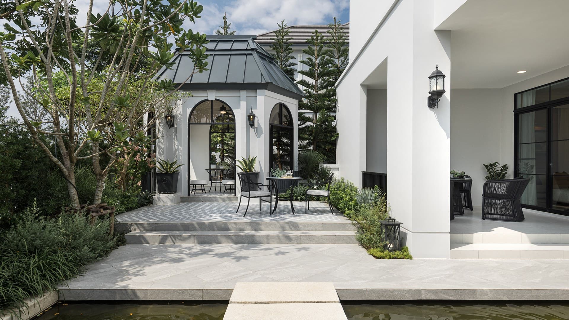 นันทวัน พระราม 9-กรุงเทพกรีฑาตัดใหม่ (NANTAWAN Rama 9-New Krungthepkretha)