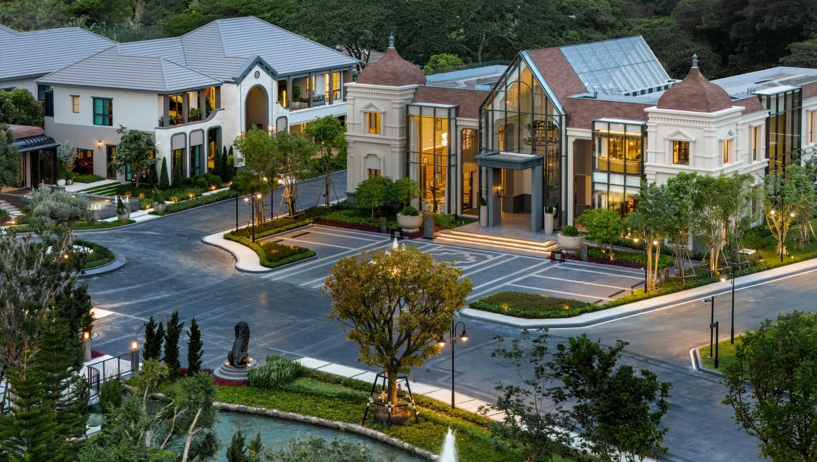 แกรนด์ บางกอก บูเลอวาร์ด ณ อุทยาน (Grand Bangkok Boulevard Na Uthayan)