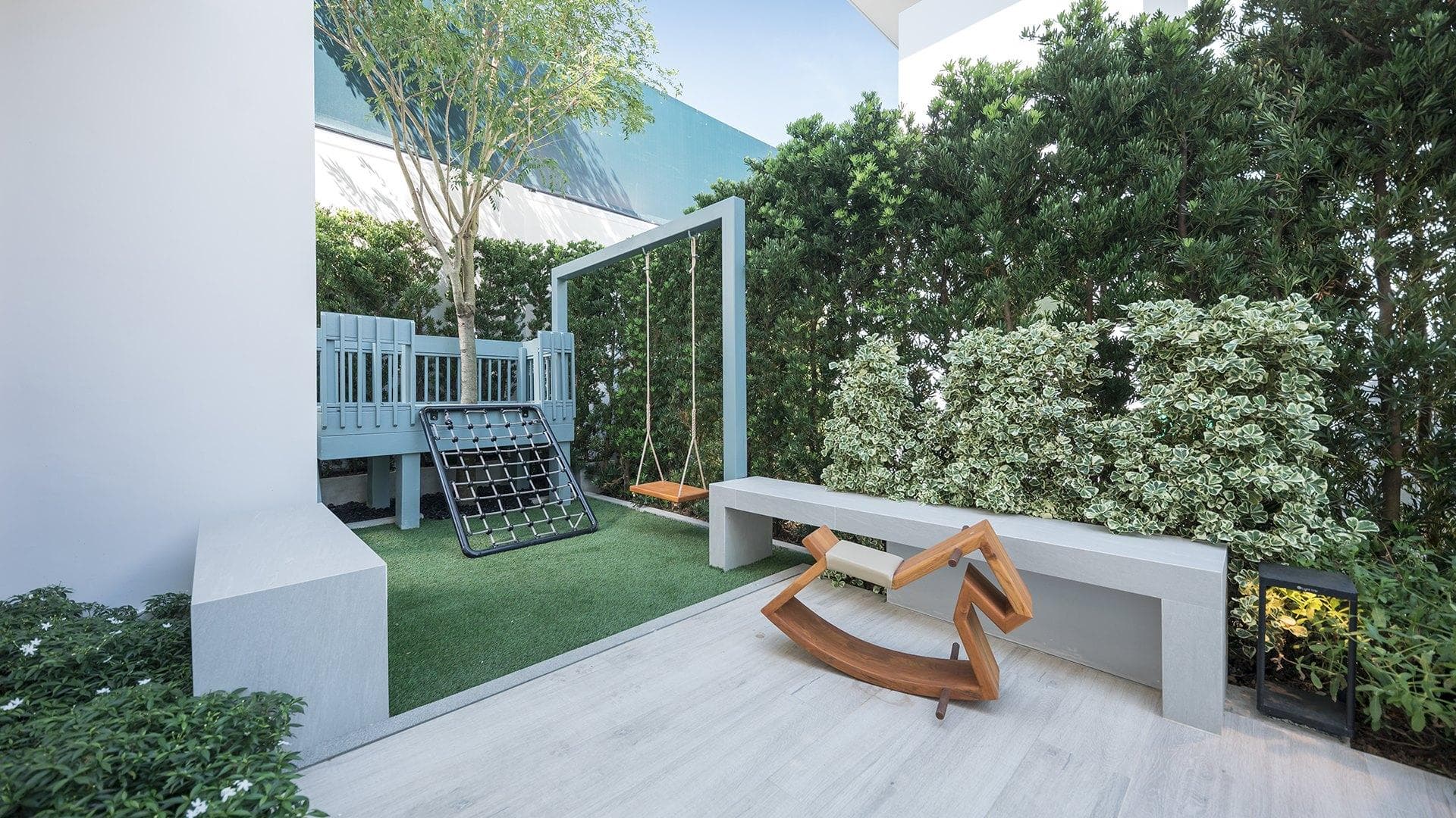 มัณฑนา บรมฯ-ทวีวัฒนา (MANTANA Borom - Thawi Watthana)