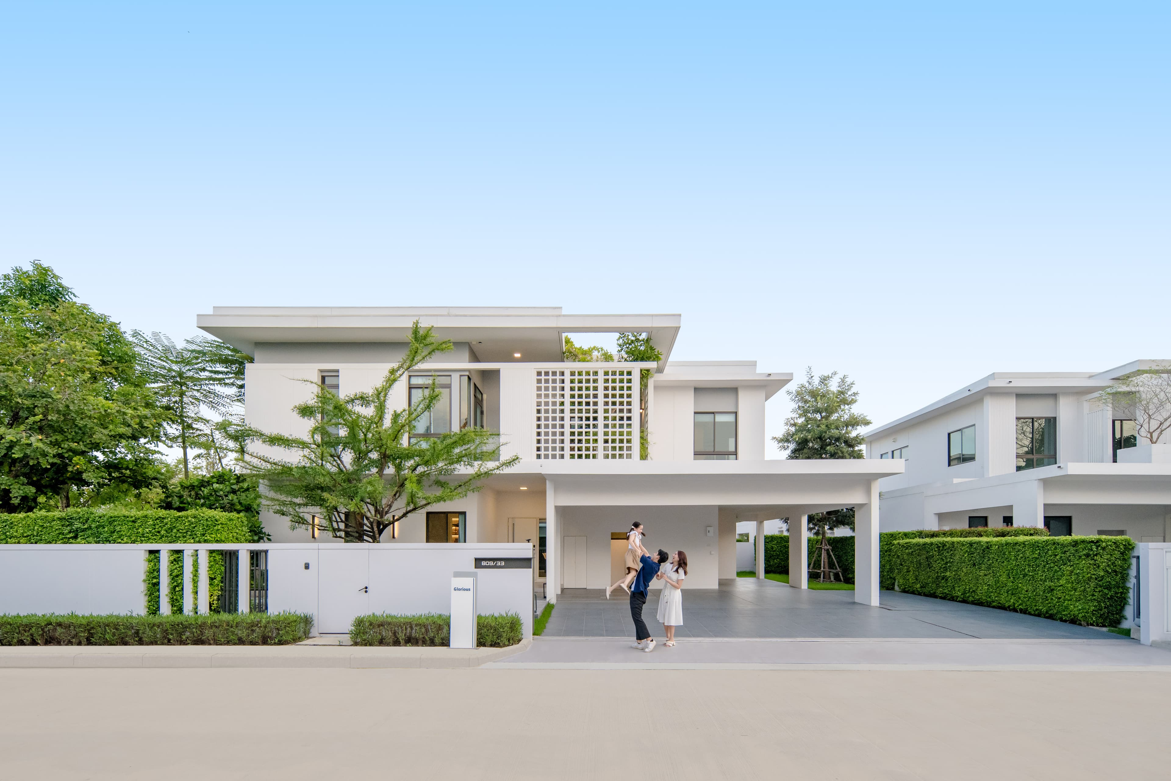 มัณฑนา บรมฯ-ทวีวัฒนา (MANTANA Borom - Thawi Watthana)