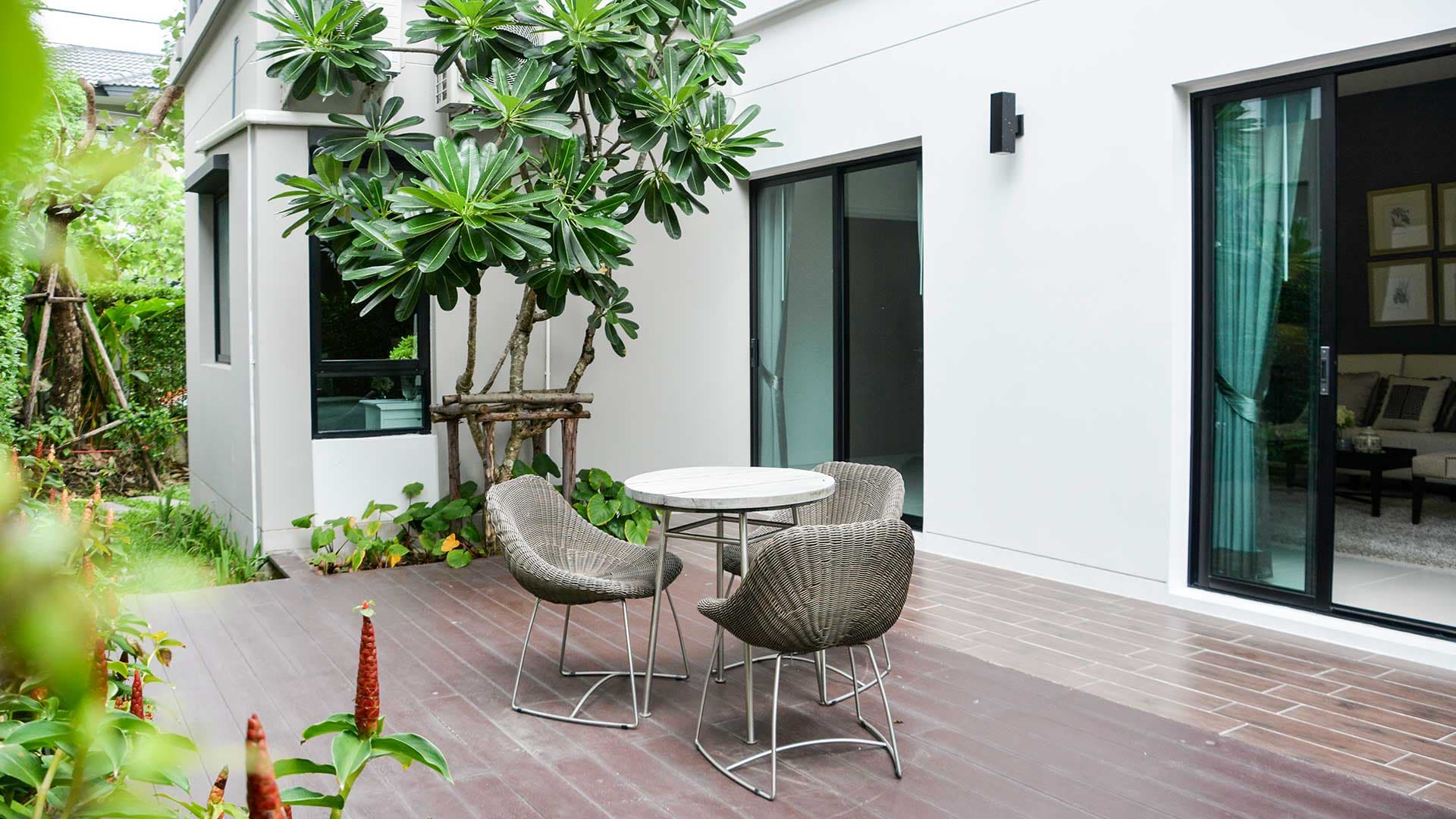 ซีรีน เพชรเกษม - พุทธมณฑล สาย 3 (Zerene Petchkasem - Phutthamonthon Sai 3)