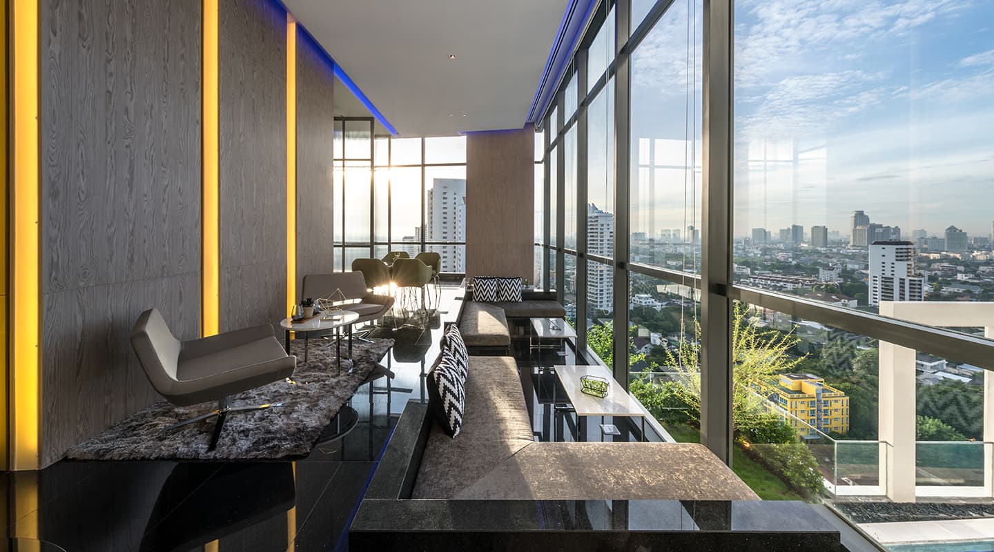เอ็ม ทองหล่อ 10 (M Thonglor 10)