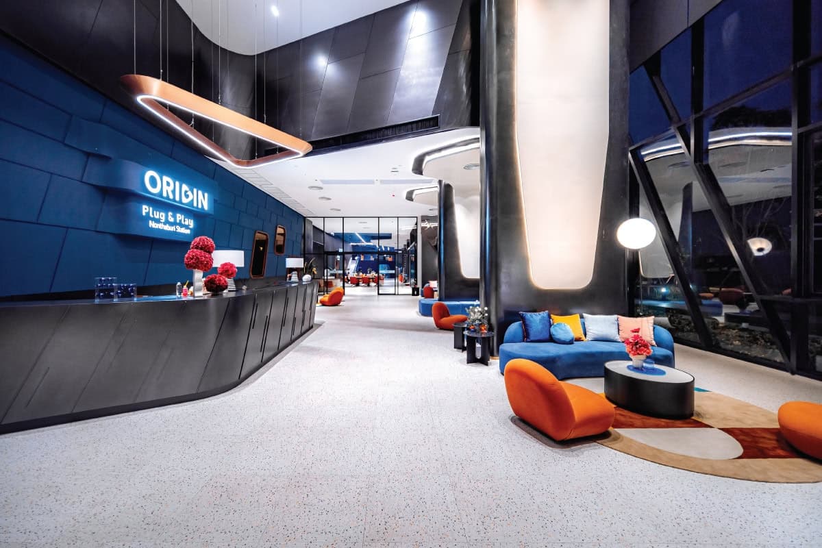 ออริจิ้น ปลั๊ก & เพลย์ นนทบุรี สเตชั่น (Origin Plug & Play Nonthaburi Station)