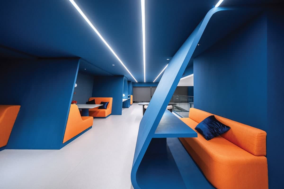 ออริจิ้น ปลั๊ก & เพลย์ นนทบุรี สเตชั่น (Origin Plug & Play Nonthaburi Station)