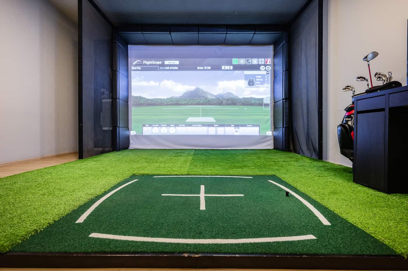 ไนท์บริดจ์ ดิ โอเชี่ยน ศรีราชา (KnightsBridge The Ocean Sriracha)