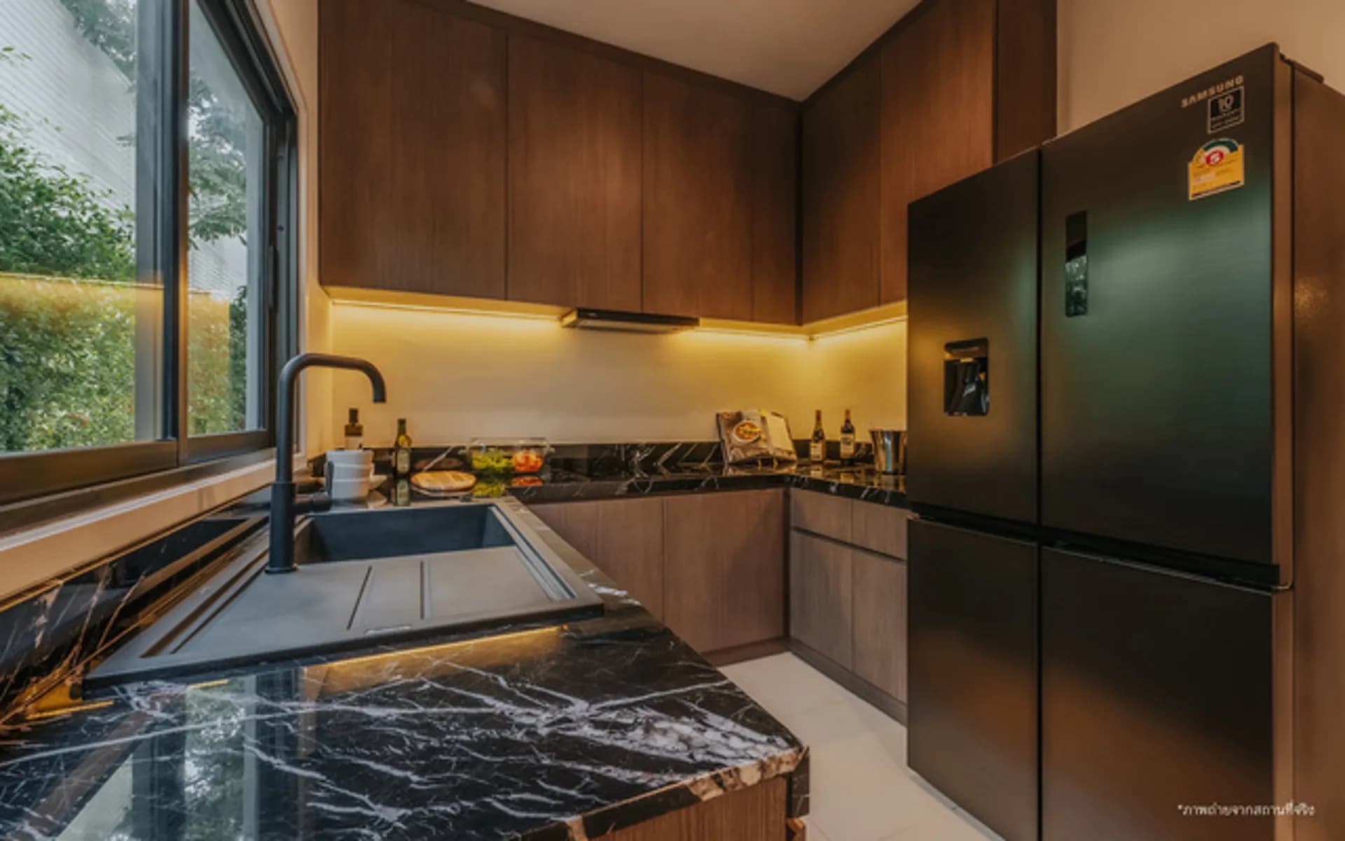 บางกอก บูเลอวาร์ด รามอินทรา-วัชรพล (Bangkok Boulevard Ramintra-Watcharapol)