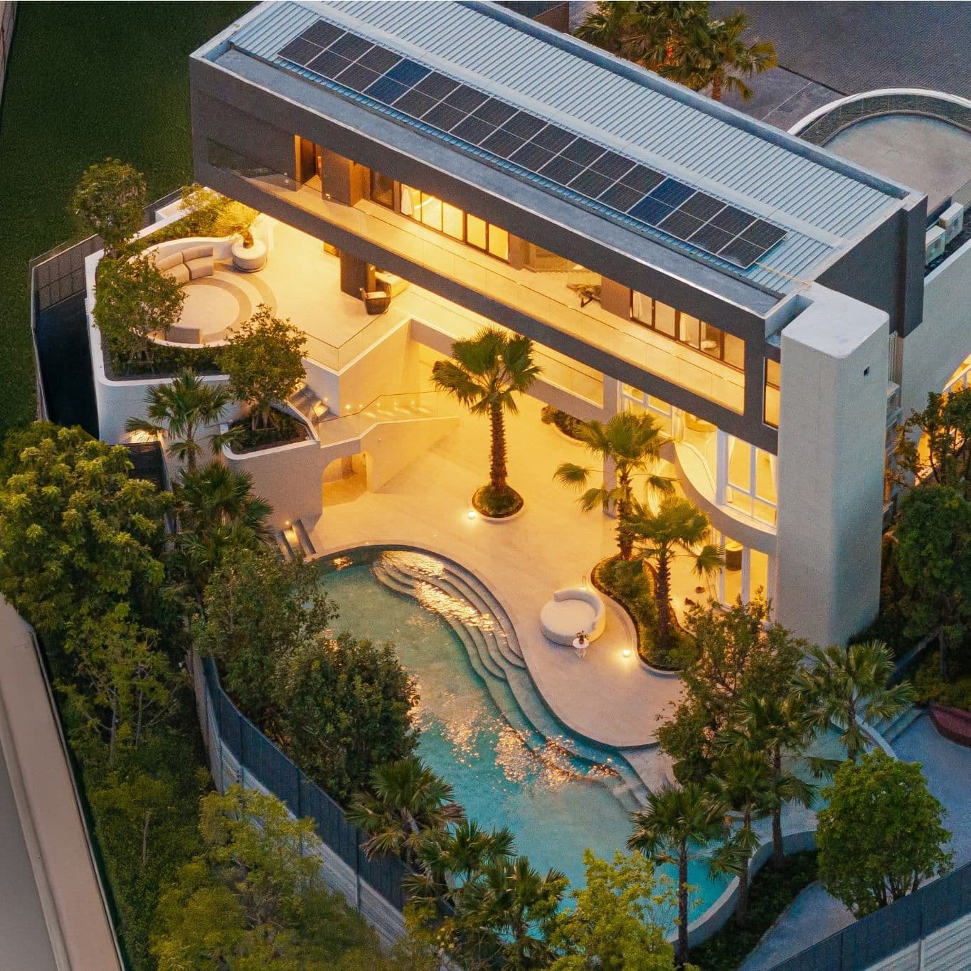 พรีวิว เดอะ ปาล์ม เรสซิเดนซ์เซส พัฒนาการ (The Palm Residences Phatthanakan)