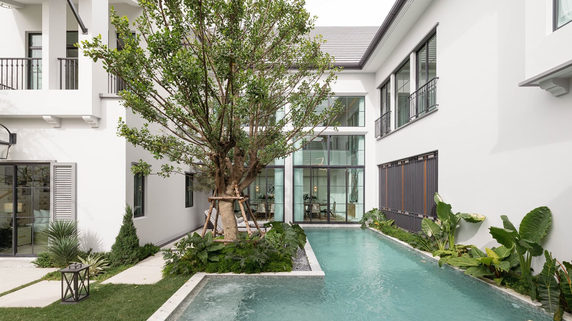 นันทวัน พูลวิลล่า พระราม 9 - กรุงเทพกรีฑาตัดใหม่ (NANTAWAN POOL VILLA Rama 9 - New Krungthep Kretha)