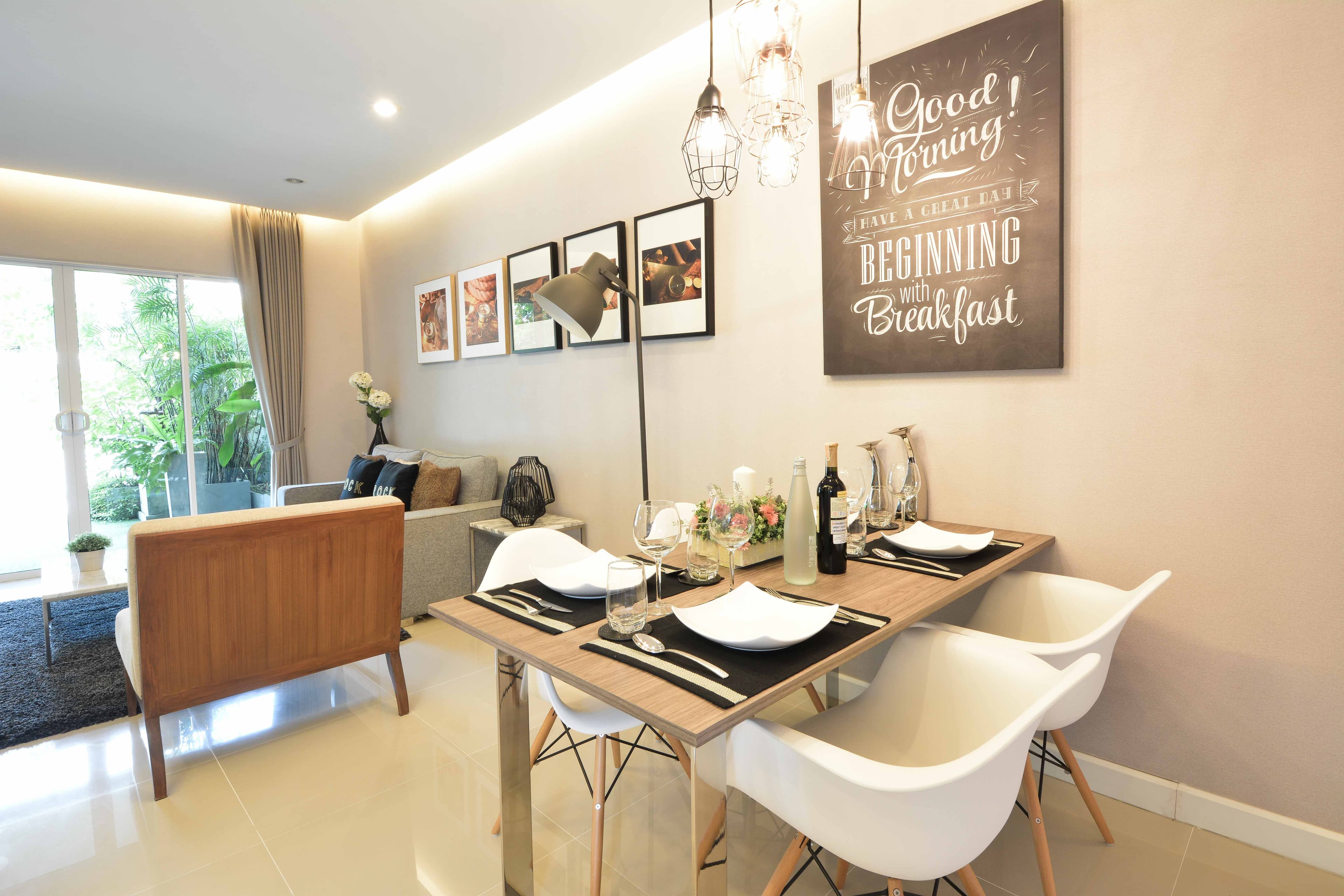 ซิกเนเจอร์ รามอินทรา (Sixnature Ramintra)