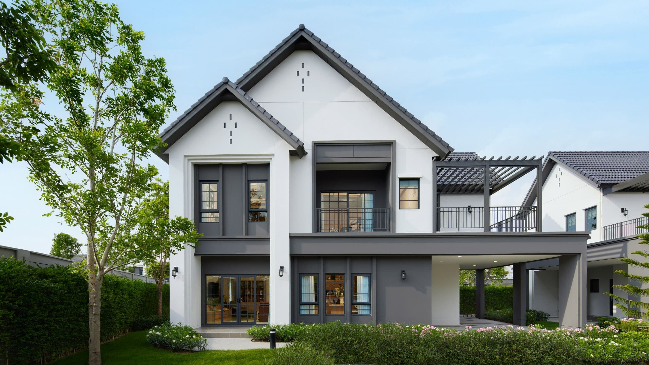 CENTRO รัตนาธิเบศร์ 2 (เซนโทร รัตนาธิเบศร์ 2)