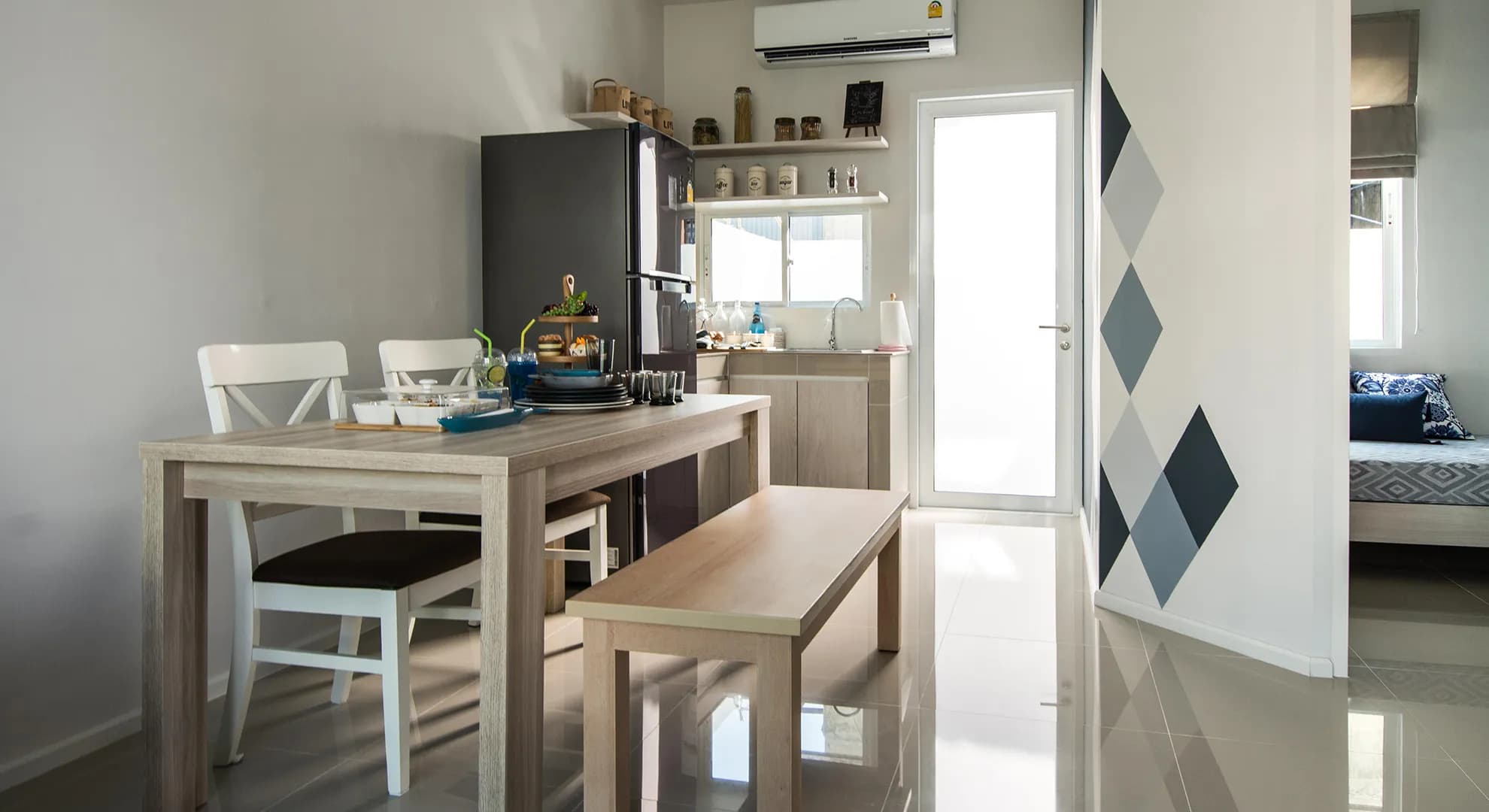 ฟอร์เร่ ลำลูกกา - คลอง 5 (Foret Lamlukka - Klong 5)