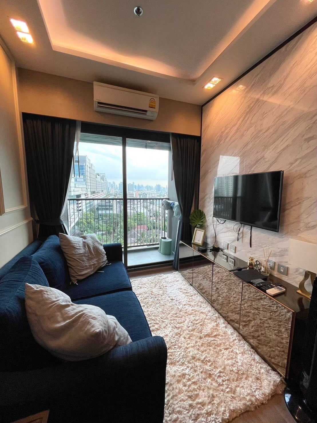 For Sale / Rent | Whizdom Avenue Ratchada – Ladprao