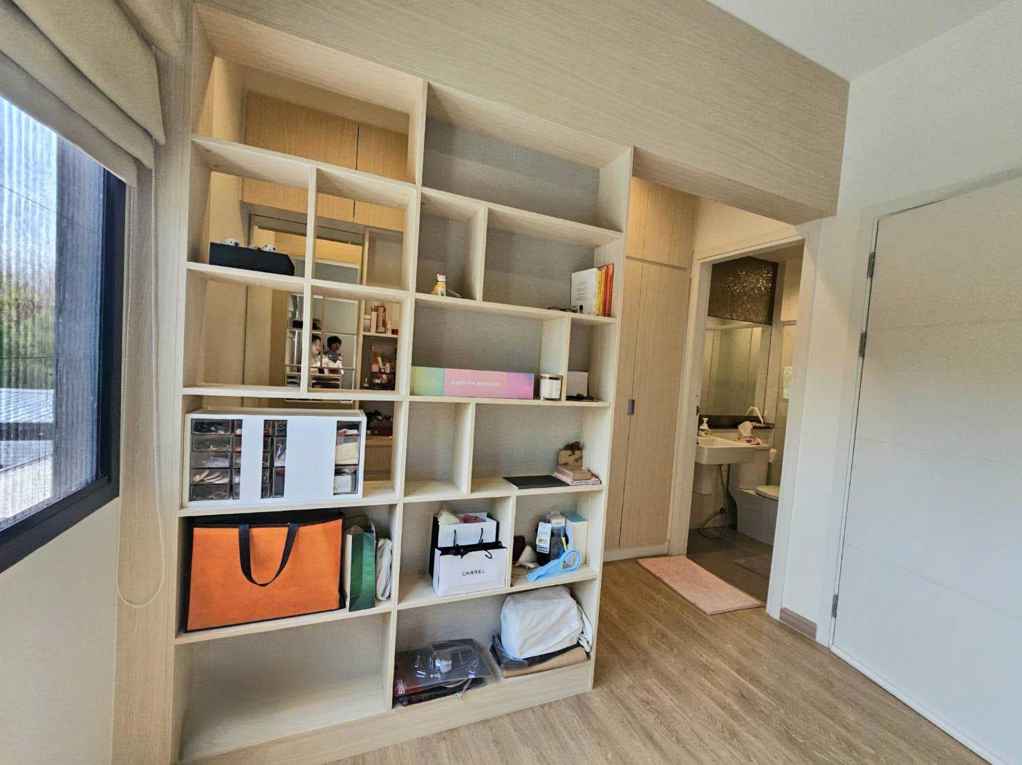 ขายด่วนทาวน์โฮม Eigen Home 3 ชั้น 26 ตครว แต่งสวยพร้อมอยู่