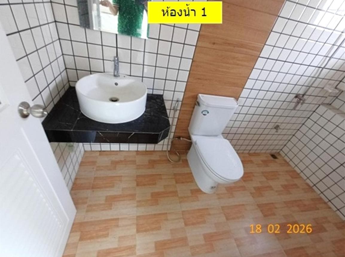 บ้านเดี่ยวหลังใหญ่ พื้นที่ใช้สอยจุใจ ทำเลมะเขือแจ้ เมืองลำพูน สภาพใหม่พร้อมอยู่