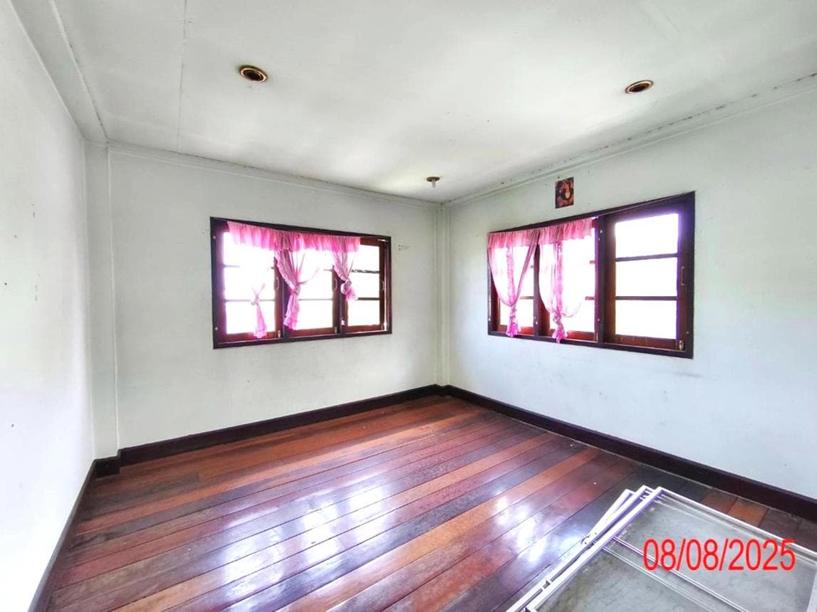 บ้านเดี่ยว 4 ห้องนอน พื้นที่ 300.75 ตร.ม. ทำเลศักยภาพ ปงแสนทอง เมืองลำปาง ลำปาง