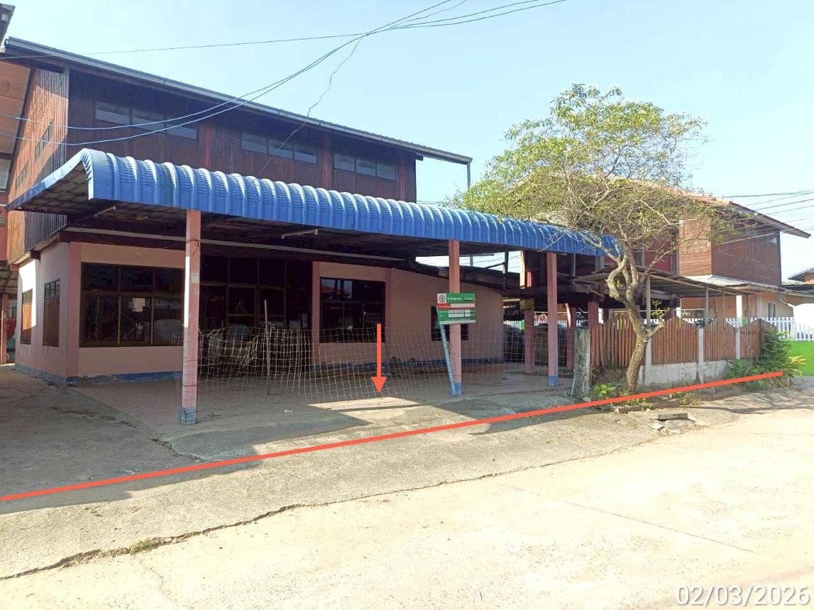 ขายบ้านเดี่ยวราคาคุ้มค่า ต.ท่าสองคอน อ.เมืองมหาสารคาม พื้นที่ใช้สอยกว้างขวาง บนที่ดิน 64.2 ตร.ว. ทำเลดีใกล้แหล่งชุมชน