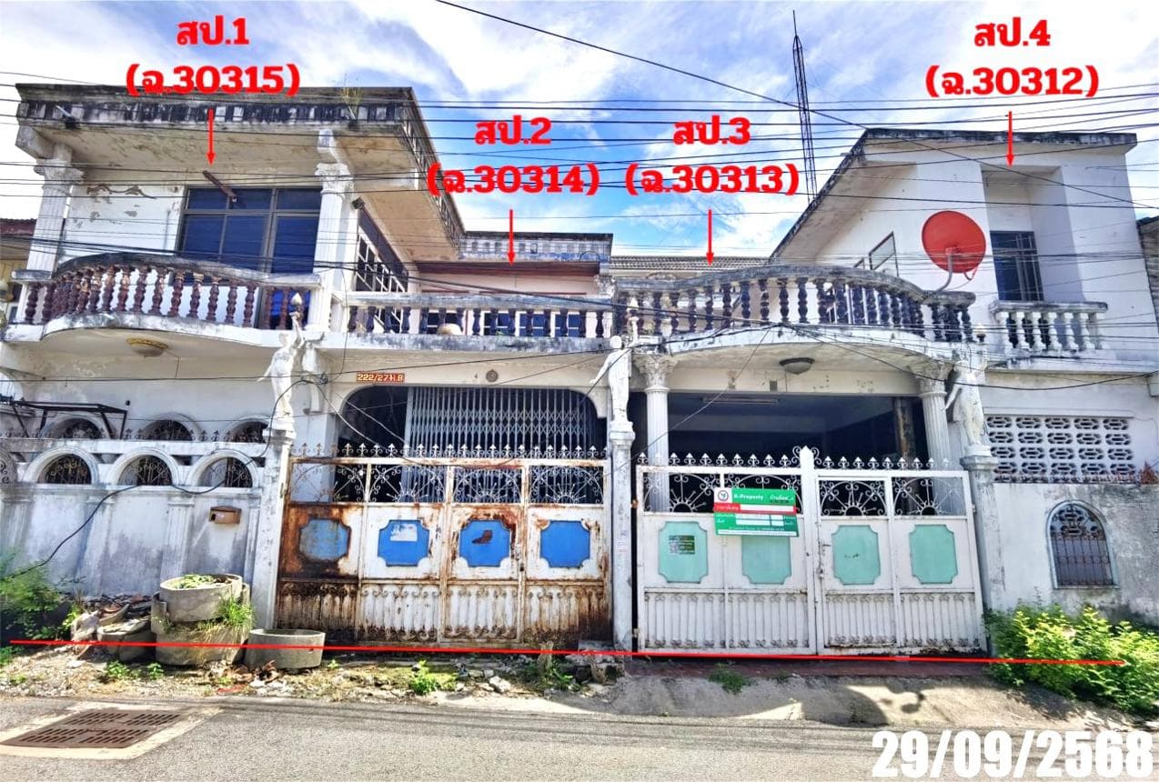 อาคารพาณิชย์ บ้านสวน เมืองชลบุรี พื้นที่ใช้สอย 544 ตร.ม. 5 ห้องนอน 6 ห้องน้ำ