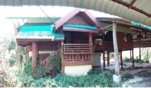 บ้านครึ่งตึกครึ่งไม้ บ้านห้วยกุ พร้าว-เชียงใหม่