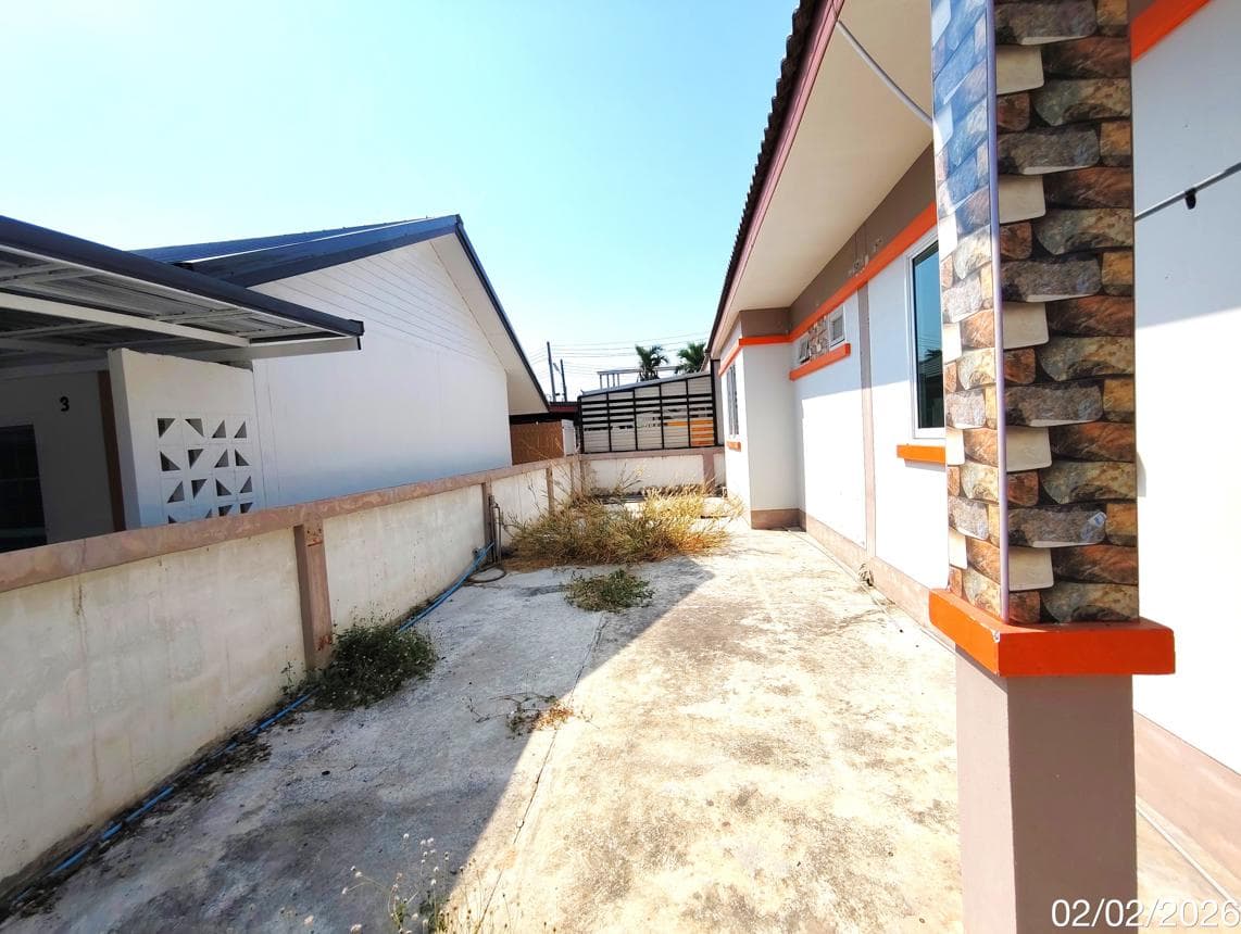 บ้านเดี่ยว มาบตาพุด เมืองระยอง 3 ห้องนอน 2 ห้องน้ำ พื้นที่ 117.35 ตร.ม. บนเนื้อที่ 57.9 ตร.ว. ทำเลศักยภาพใกล้แหล่งงาน ราคา 2.6 ล้านบาท