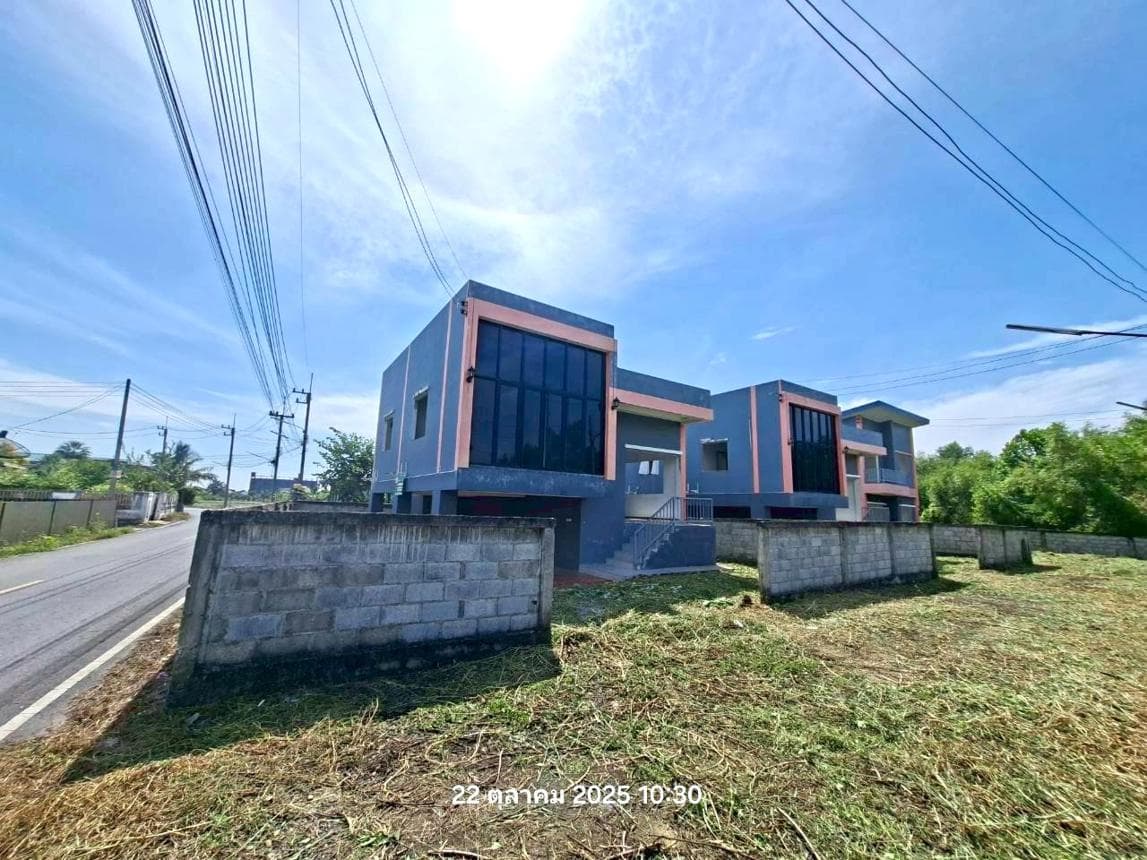 ขายบ้านเดี่ยวหลังใหญ่ องครักษ์ นครนายก สเปซยักษ์ 334 ตร.ม. 7 ห้องนอน 5 ห้องน้ำ ทำเลดี ใกล้ความเจริญ