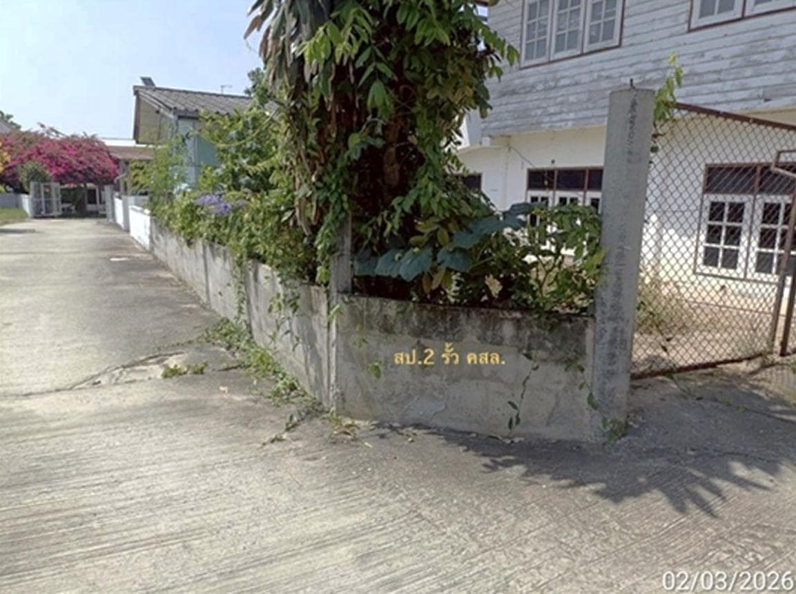 ขายบ้านเดี่ยว เมืองมหาสารคาม มหาสารคาม ทำเลตลาด เนื้อที่ 73.5 ตร.ว. พื้นที่ใช้สอย 181.5 ตร.ม. 3 ห้องนอน 1 ห้องน้ำ สภาพดี พร้อมอยู่