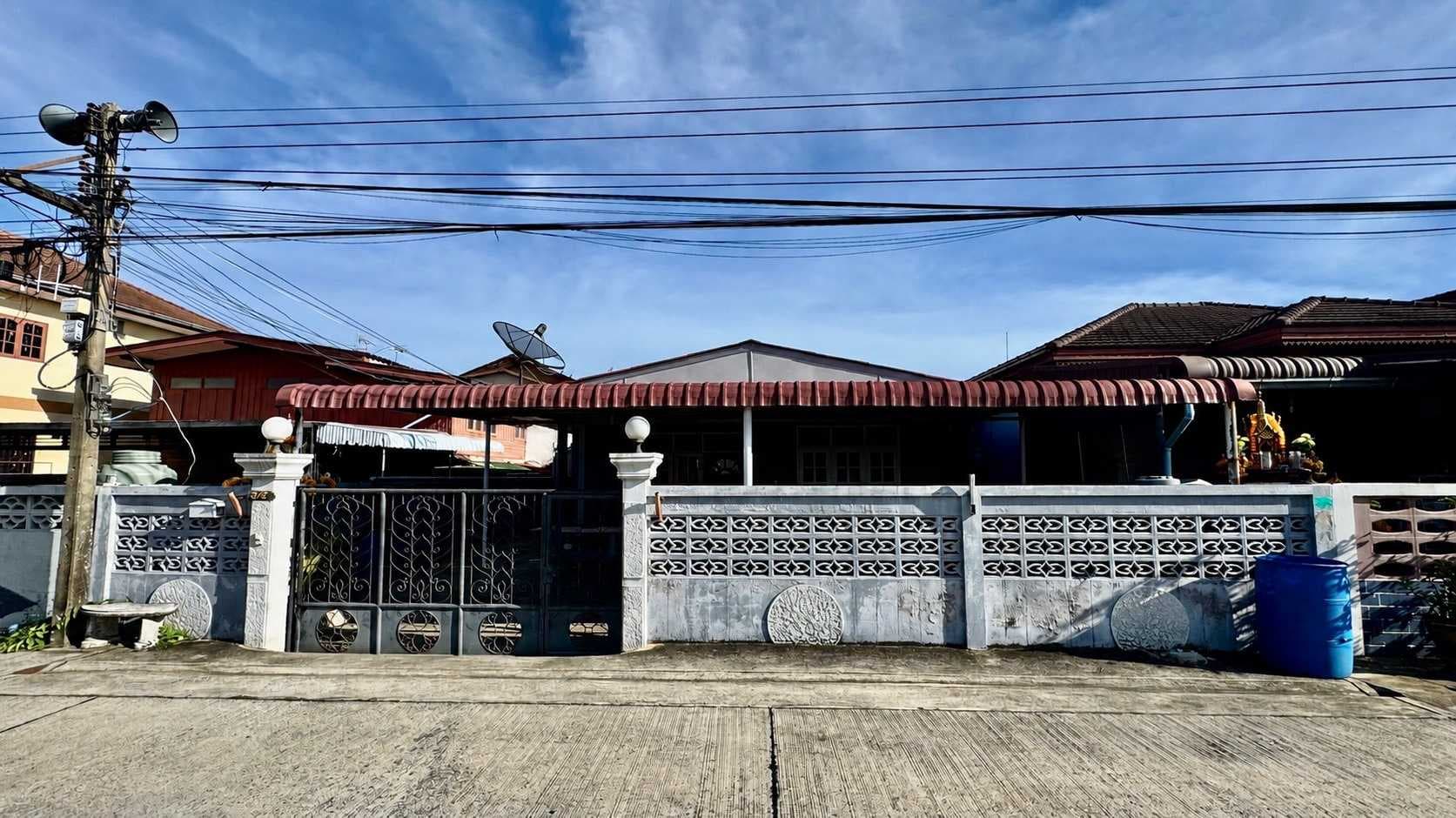 ขายบ้านเดี่ยว ชั้นเดียว 55 ตร.ว. ทำเลศักยภาพ ซอยลำลูกกา 25/1 ปทุมธานี
