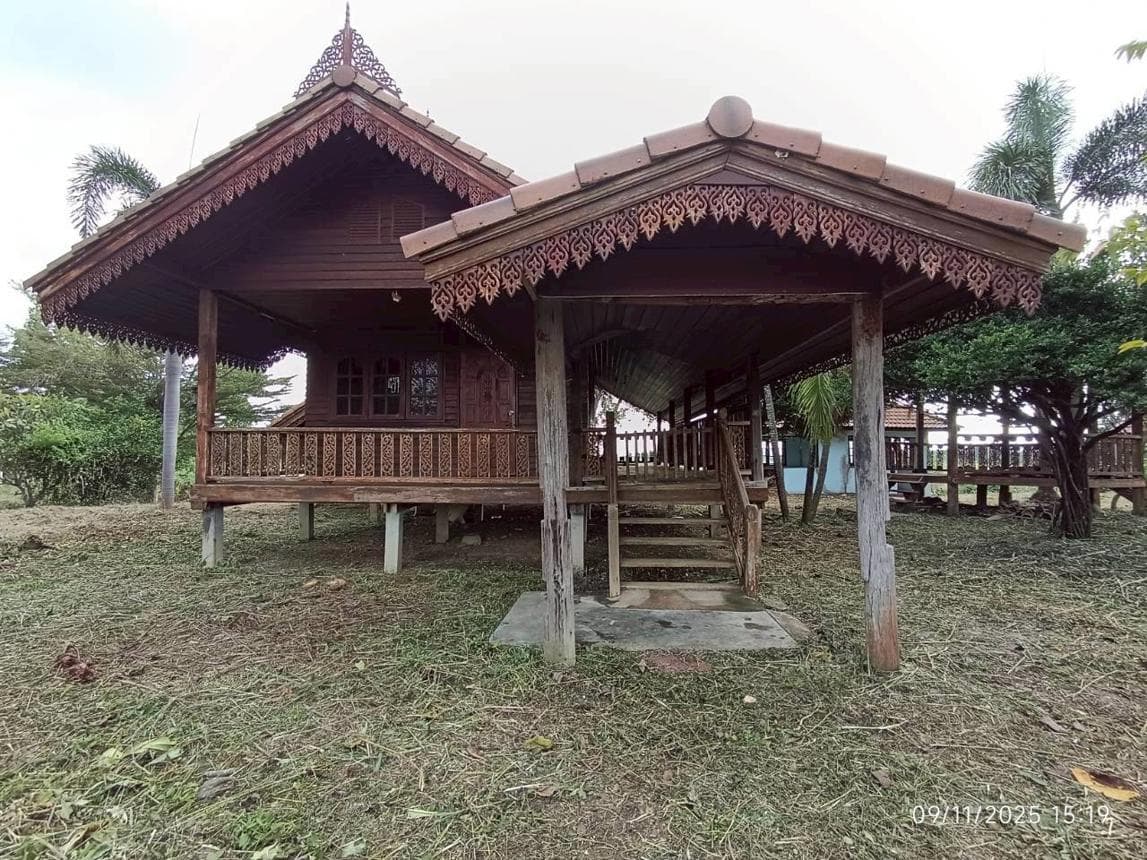บ้านเดี่ยว วังหลุม ตะพานหิน พิจิตร พื้นที่ใช้สอย 69.25 ตร.ม. บนที่ดินขนาดใหญ่ 98 ตร.ว. ทำเลสงบเป็นส่วนตัว พื้นที่กว้างขวางรองรับทุกการใช้งาน