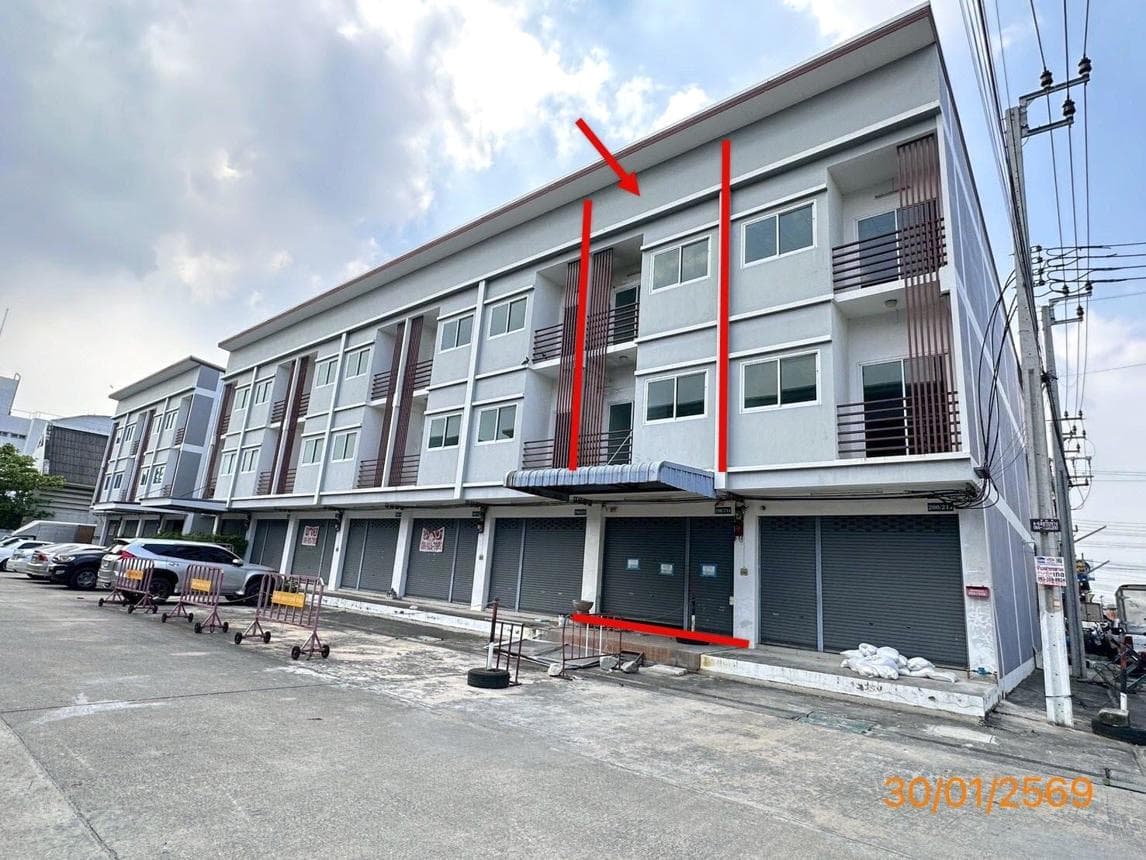 ขายอาคารพาณิชย์ นครบางพลี บางเสาธง สมุทรปราการ ทำเลธุรกิจ 176 ตร.ม. สเปซจัดเต็ม