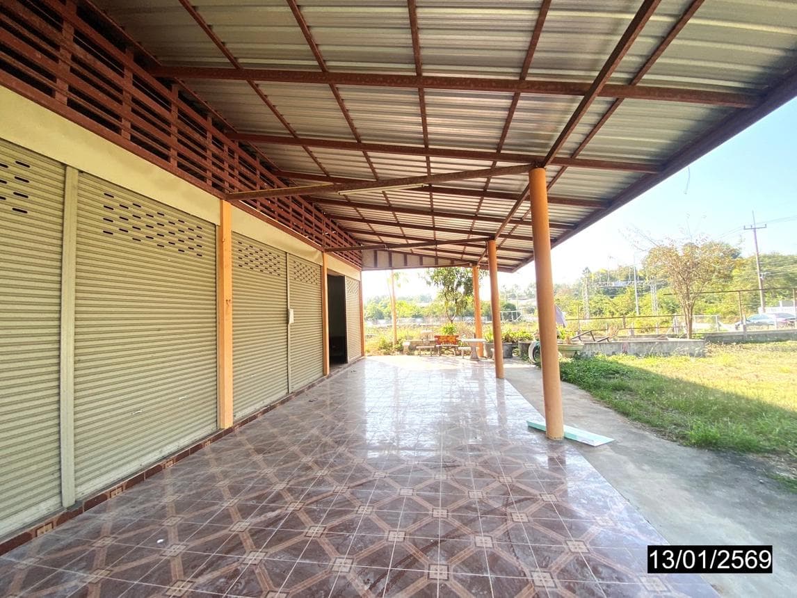 บ้านเดี่ยว เหล่ากลาง ฆ้องชัย กาฬสินธุ์ 3 ห้องนอน 1 ห้องน้ำ พื้นที่ใช้สอยกว้างขวางพิเศษ 244 ตร.ม. ทำเลสงบเดินทางสะดวก ราคาพิเศษ 2.8 ล้าน